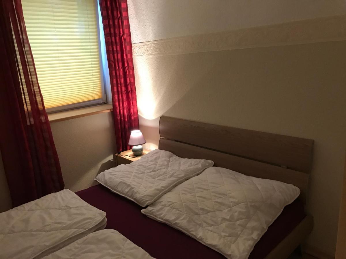 Zur Alten Schule Apartment *